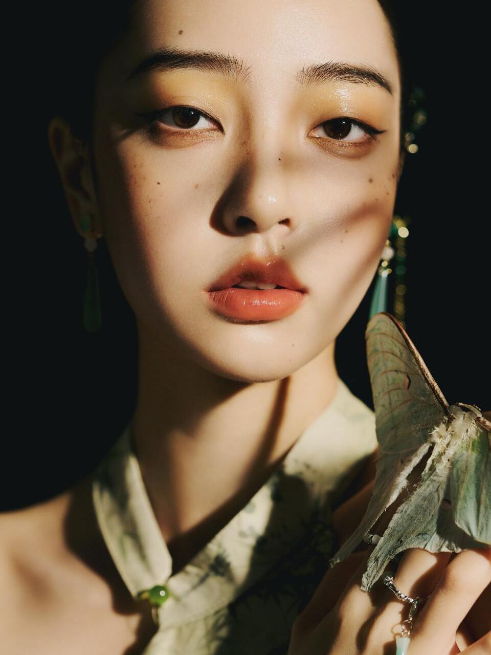 새로운 녹색 중국 스타일 백리스 드레스 여성 패셔너블한 - Ethnic Fashion Studio 리뷰 및 가격