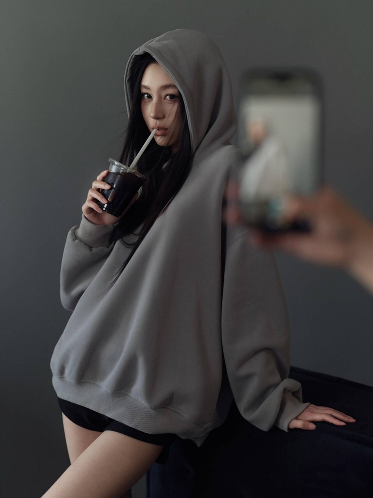 그레이 무드 초상화 테마 사진 촬영 의상 세트 레이지  - Ethnic Fashion Studio 리뷰 및 가격