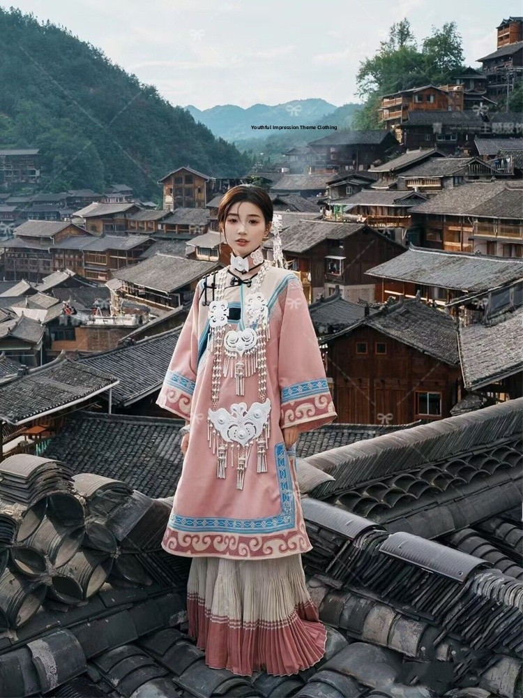 소녀들을 위한 핑크색 민족 스타일 의류 사진 스튜디오  - Ethnic Fashion Studio 리뷰 및 가격