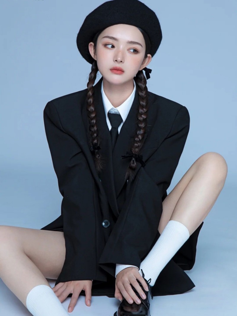 새로운 인물 사진 촬영 여성 정장 대학 스타일 이미지  - Ethnic Fashion Studio 리뷰 및 가격