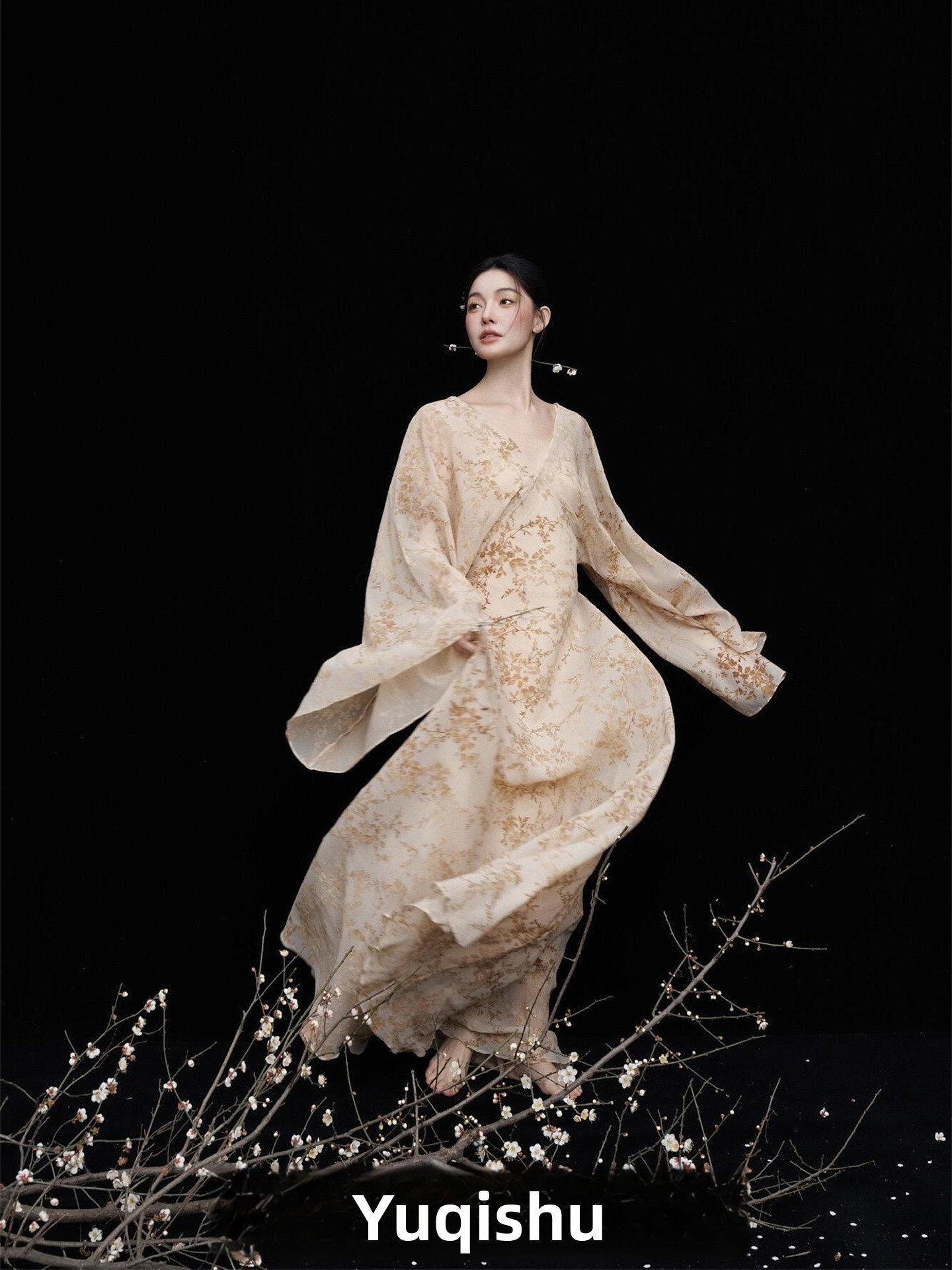 새로운 예술적 사진 촬영 의상, 차가운 톤의 중국 스타 - Ethnic Fashion Studio 리뷰 및 가격